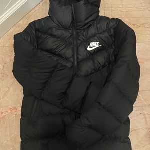 Nike Sportswear Storm-FIT Men’s Size S Black Jacket